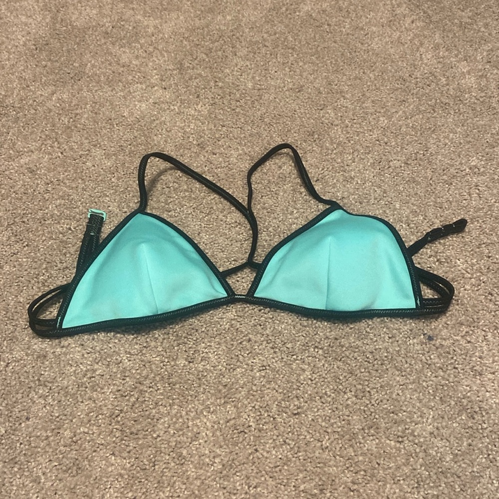 Women’s bikini top